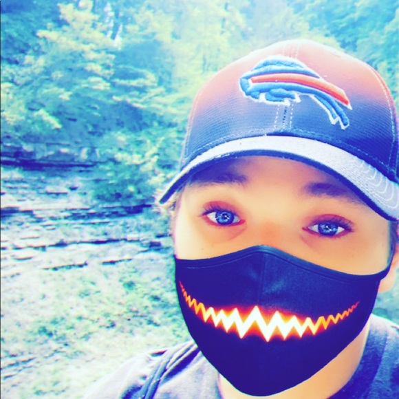 Meet your Posher, Ryan - Picture 1 of 1